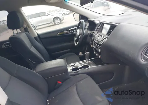 2017 Nissan Pathfinder S z USA, uszkodzony, nr VIN 5N1DR2MMXHC659449